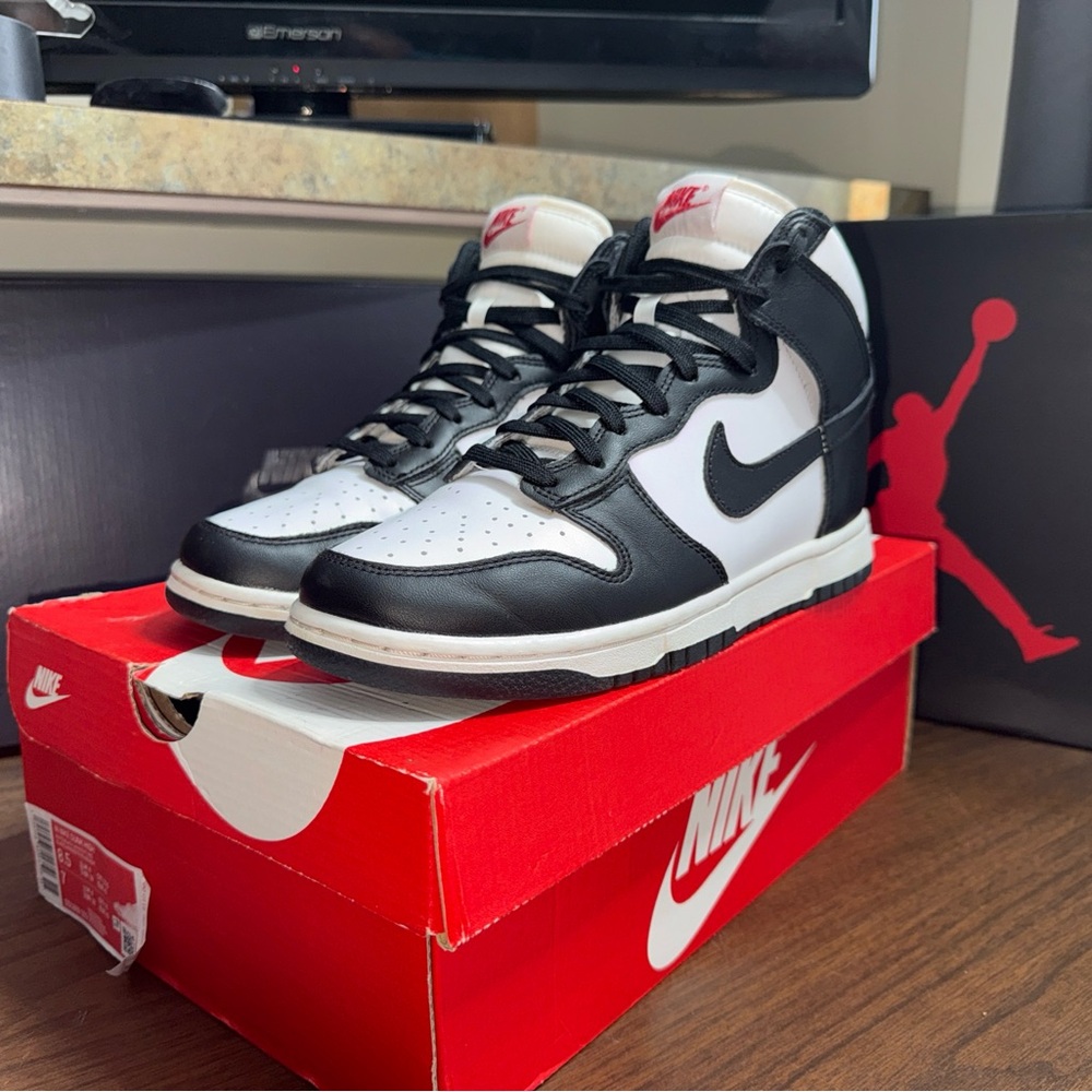 Nike Dunk High Black White Panda  Size 8.5 Women